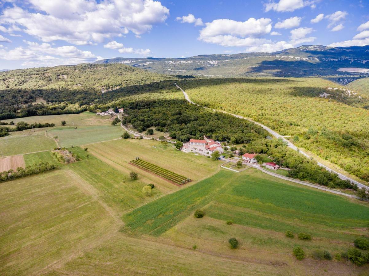 Bulada Property Boljun Extérieur photo